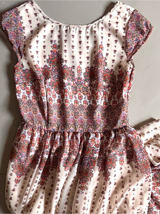 eshakti Dresses & Skirts - ESHAKTI Cap Sleeves Boho Floral Paisley Smocked Waist Tiered Skirted Maxi Dress